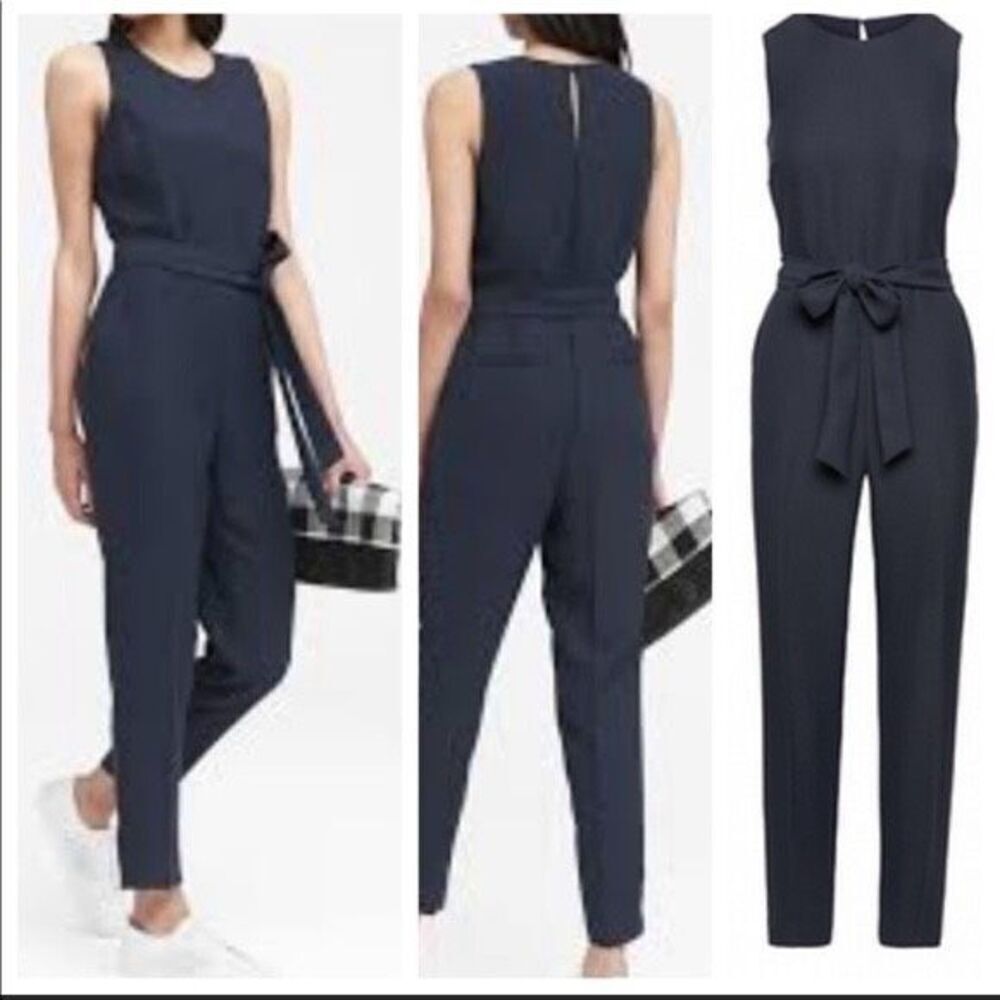 Banana Republic Tapered Leg Sleeveless Belted Jumpsuit Preppy Pockets Navy‎ 4